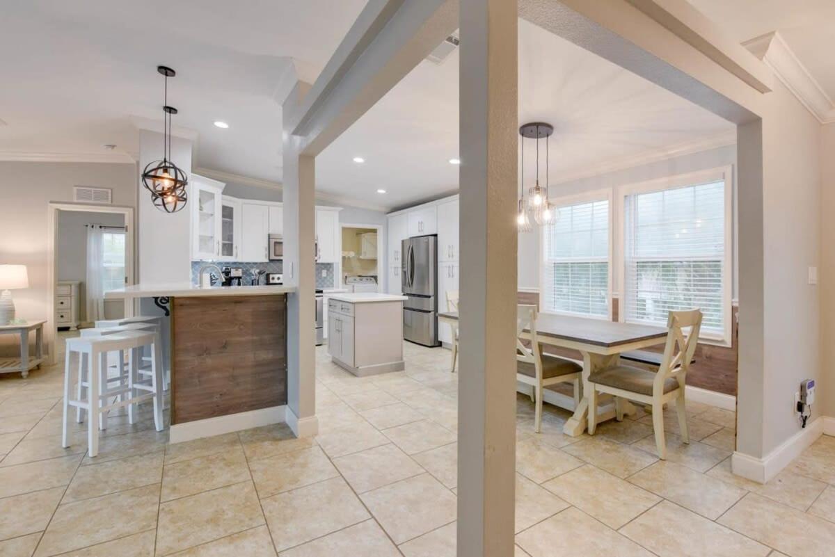 Loggerhead Lagoon - Modern Waterfront Home Pirates Cove ภายนอก รูปภาพ