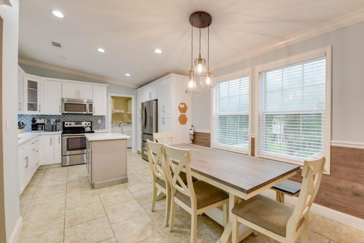 Loggerhead Lagoon - Modern Waterfront Home Pirates Cove ภายนอก รูปภาพ