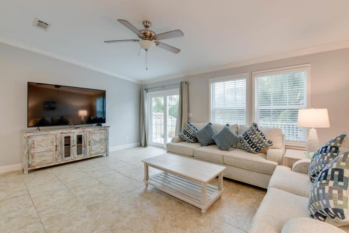 Loggerhead Lagoon - Modern Waterfront Home Pirates Cove ภายนอก รูปภาพ